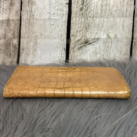 MIU MIU - 3/4 Zip Wallet - Picture 3 of 12